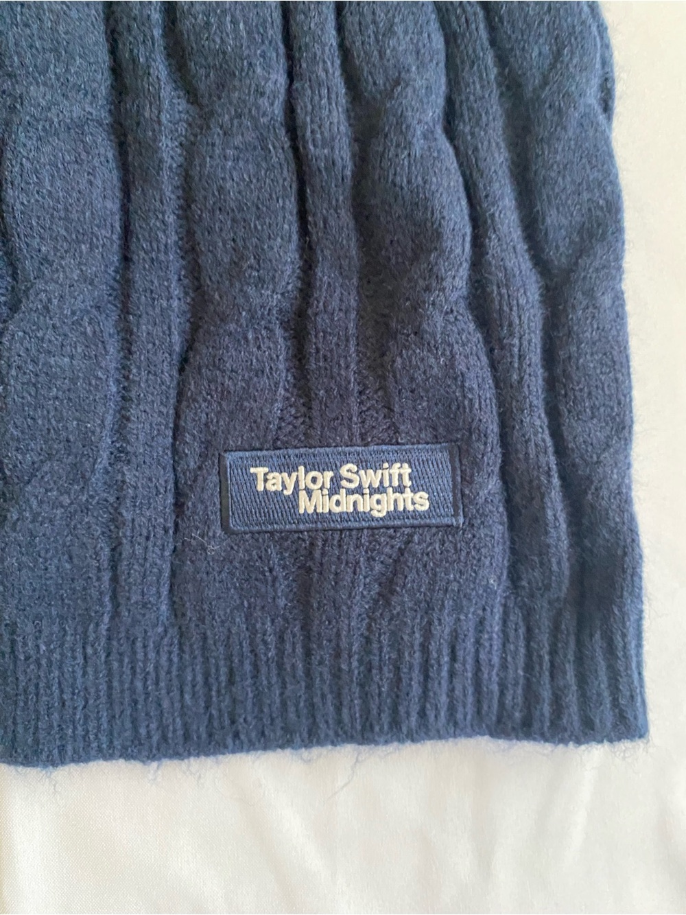 Taylor Swift Original Midnight Cardigan Navy Blue | Large - Picture 4 of 6